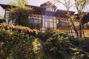 Hotel Jardins da Colina