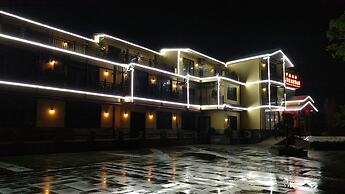 FangLian Lake Holiday Resort