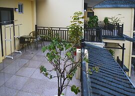 FangLian Lake Holiday Resort