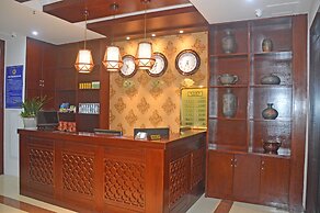 FangLian Lake Holiday Resort