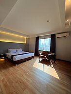 Atrium Boutique Hotel