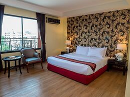 Atrium Boutique Hotel