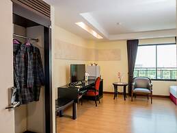 Atrium Boutique Hotel