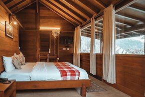 Hotel Aranya Virasat