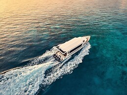 Jumeirah Olhahali Island Maldives