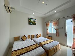 Hung Long Hotel