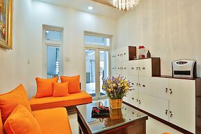 Sunflower Boutique Studio Apartment