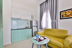 Sunflower Boutique Studio Apartment