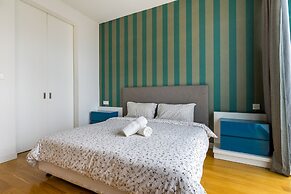 LUMA At Platinum Suite