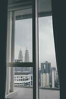 LUMA At Platinum Suite