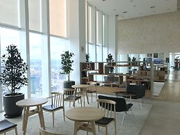 LUMA At Platinum Suite