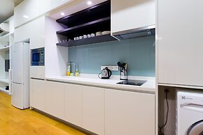 LUMA At Platinum Suite