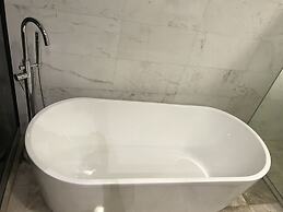 LUMA At Platinum Suite