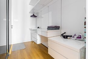 LUMA At Platinum Suite