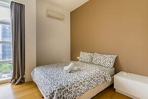 LUMA At Platinum Suite