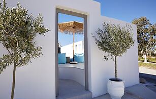 Eolia Kamari Villa