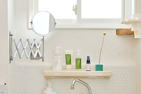 SMALL TOWN HOTEL Hakodate