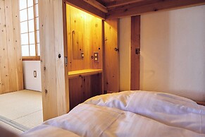 SMALL TOWN HOTEL Hakodate