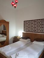 Alteea 2 Deluxe Bucharest Apartments