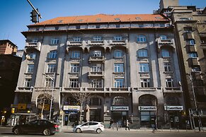 Alteea 2 Deluxe Bucharest Apartments