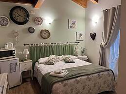 Mum's Bed & Breakfast