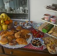 Mum's Bed & Breakfast