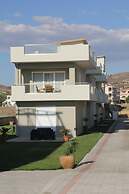 Holiday Luxury Villas