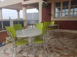 Hallmark Suites - Abeokuta
