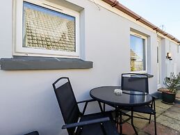 The Annexe, Laburnum