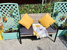 Manor Farmhouse Cottage