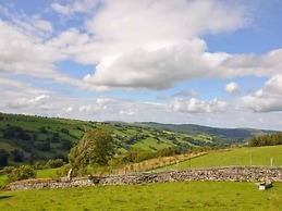 Hendre Aled Cottage 3