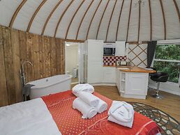 Lakeview Yurt