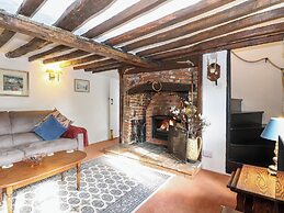 Hollyhedge Cottage