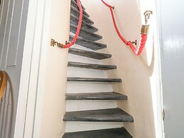 Old Higher Lighthouse Stopes Cottage