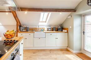 Upstairs Downstairs Cottage