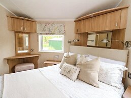 The Four Oaks Chalet