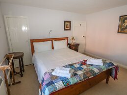 28 Oxborough