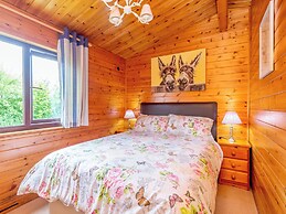 Hawthorne Lodge
