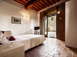 Villa Norcenni Aparthotel