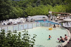 Villa Norcenni Aparthotel