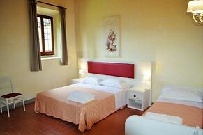 Villa Norcenni Aparthotel