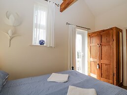 Parkfield Cottage