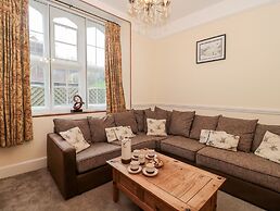 3 Old Police Station