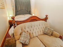 Lovesome Cottage