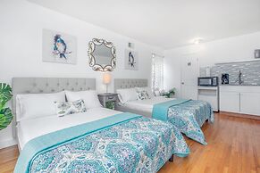 Racpanos Modern Stay on Forrest Street