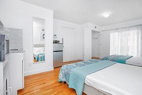 Racpanos Modern Stay on Forrest Street