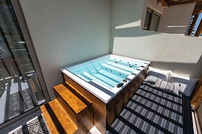 Nostos Beach Boutique Hotel