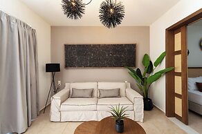 Nostos Beach Boutique Hotel