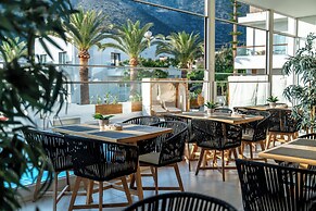 Nostos Beach Boutique Hotel