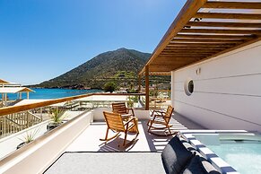 Nostos Beach Boutique Hotel